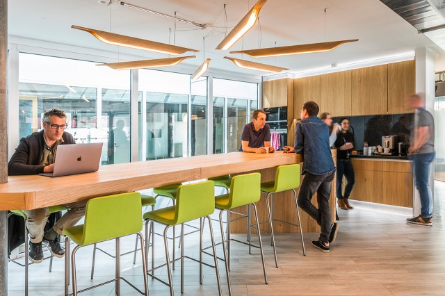 PepperHub : espaces de bureaux privés ou de coworking, lieux d'événements à Gland Suisse